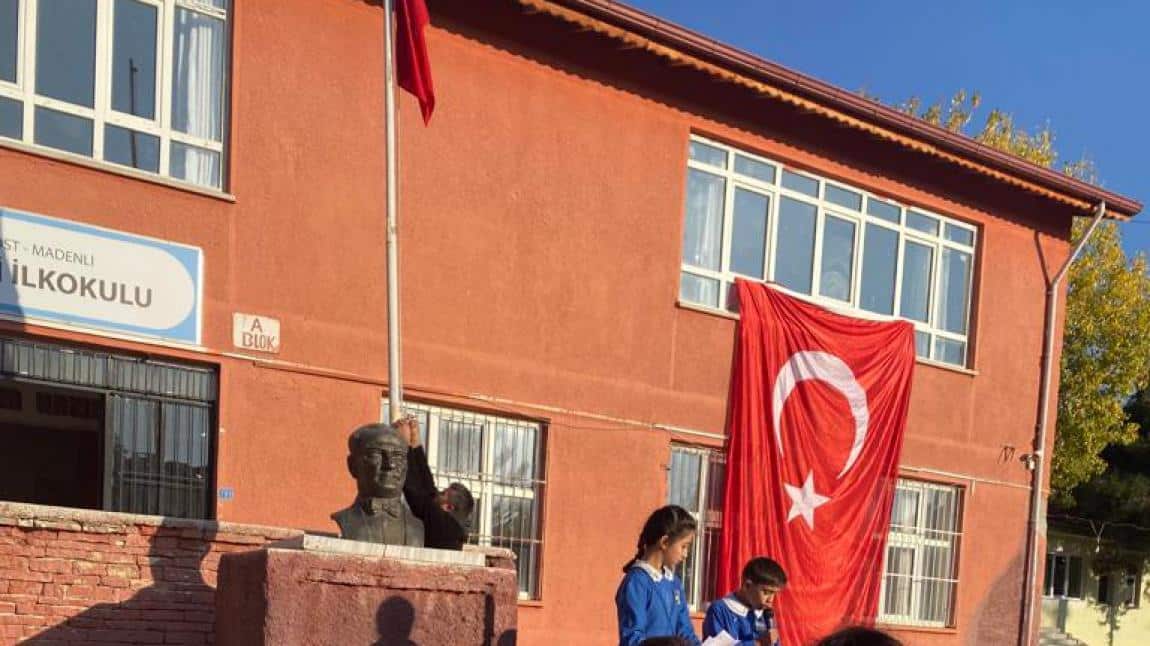 Büyük Önder Mustafa Kemal Atatürk'ü ölümünün 84. yılında saygı ve özlemle anıyoruz.